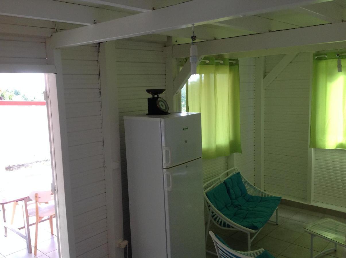 Location De Meubles Vila Morne-a-l'Eau Exterior foto